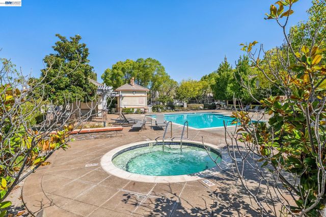2628 Photinia Ct, Pleasanton, CA 94588