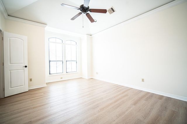 3119 Fairdale Oaks E, Houston, TX 77057