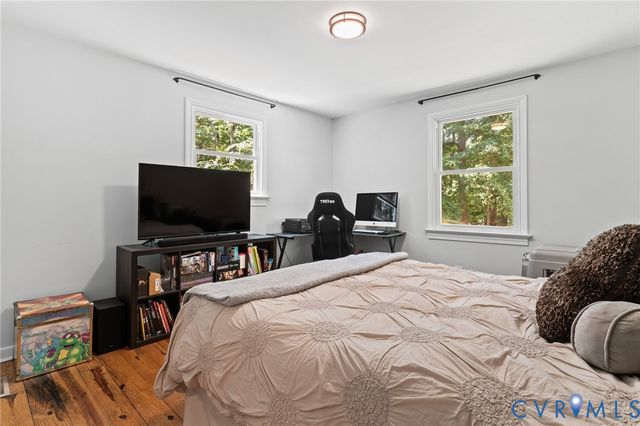 2448 Mountain View Rd, Powhatan, VA 23139