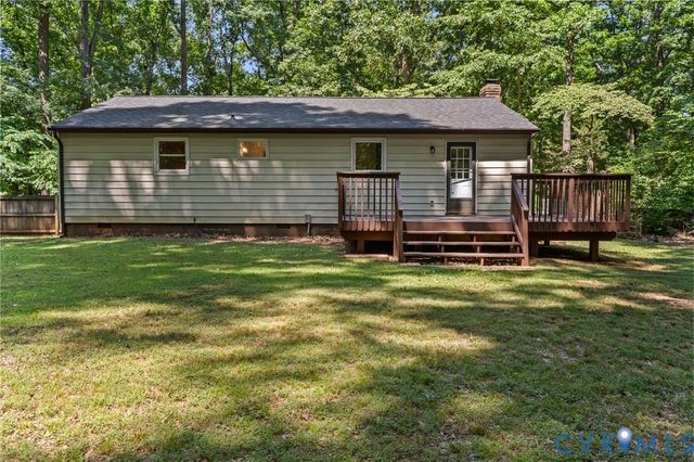 2448 Mountain View Rd, Powhatan, VA 23139