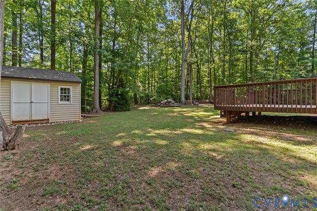 2448 Mountain View Rd, Powhatan, VA 23139