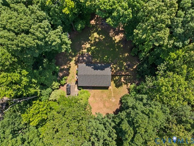 2448 Mountain View Rd, Powhatan, VA 23139