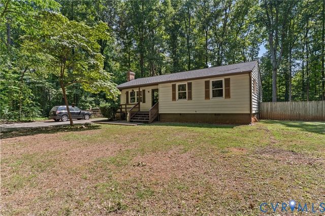 2448 Mountain View Rd, Powhatan, VA 23139