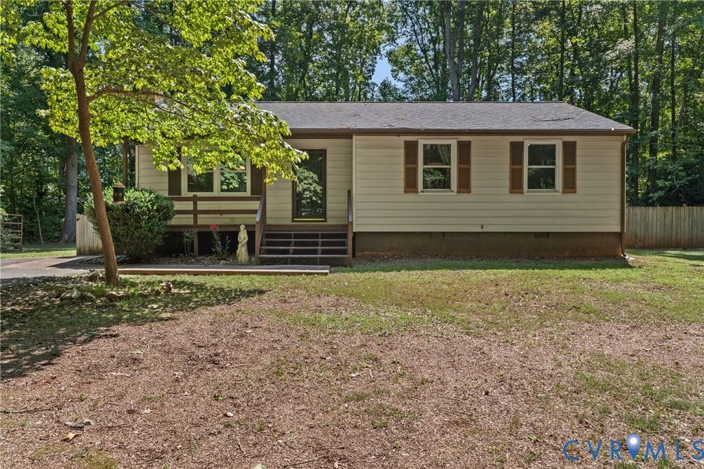 2448 Mountain View Rd, Powhatan, VA 23139