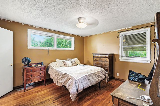 695 Overlook Dr, Mount Juliet, TN 37122