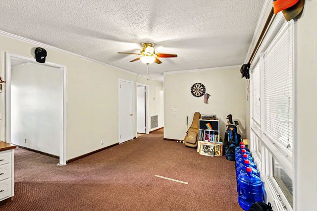 695 Overlook Dr, Mount Juliet, TN 37122