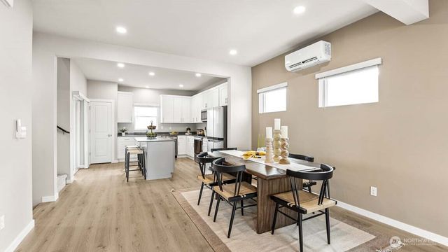 13909 11th Place W, Lynnwood, WA 98087