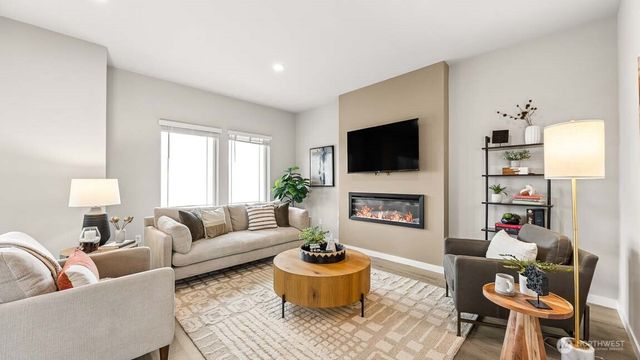 13909 11th Place W, Lynnwood, WA 98087