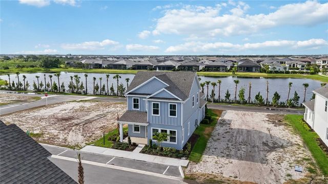 204 EAGLESTON LANE, Lakewood Ranch, FL 34240