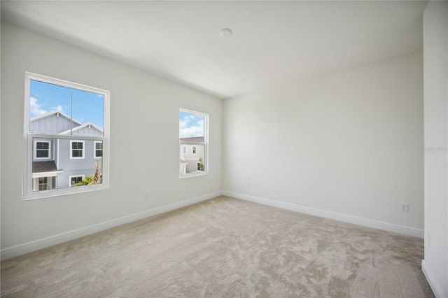 204 EAGLESTON LANE, Lakewood Ranch, FL 34240