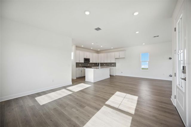 204 EAGLESTON LANE, Lakewood Ranch, FL 34240