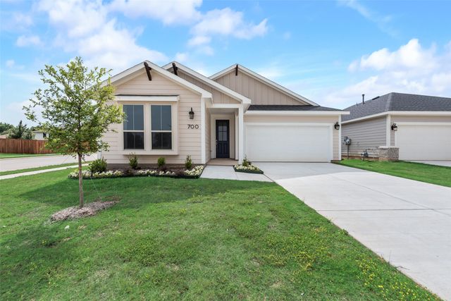 700 Marcus Lane, Crowley, TX 76036
