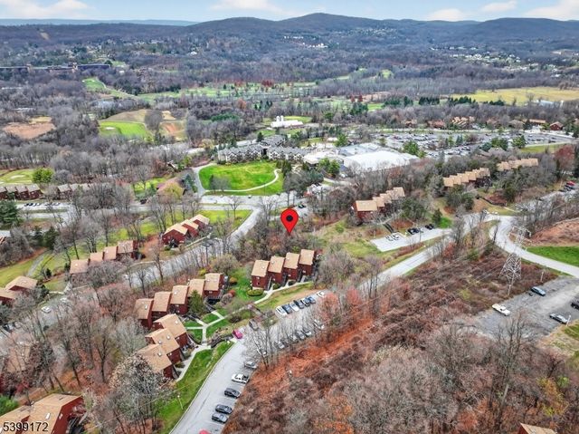 2 Sunrise Dr 6 6, Vernon Twp., NJ 07462