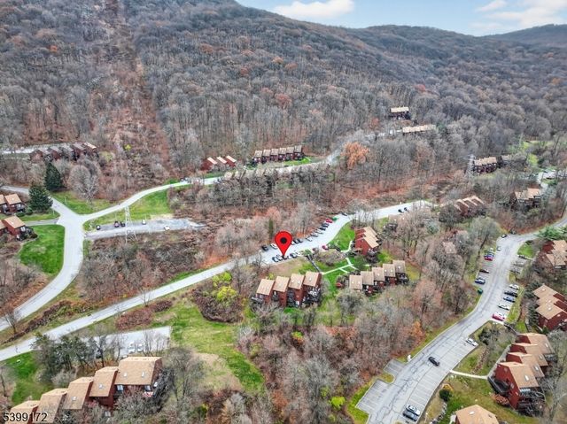 2 Sunrise Dr 6 6, Vernon Twp., NJ 07462