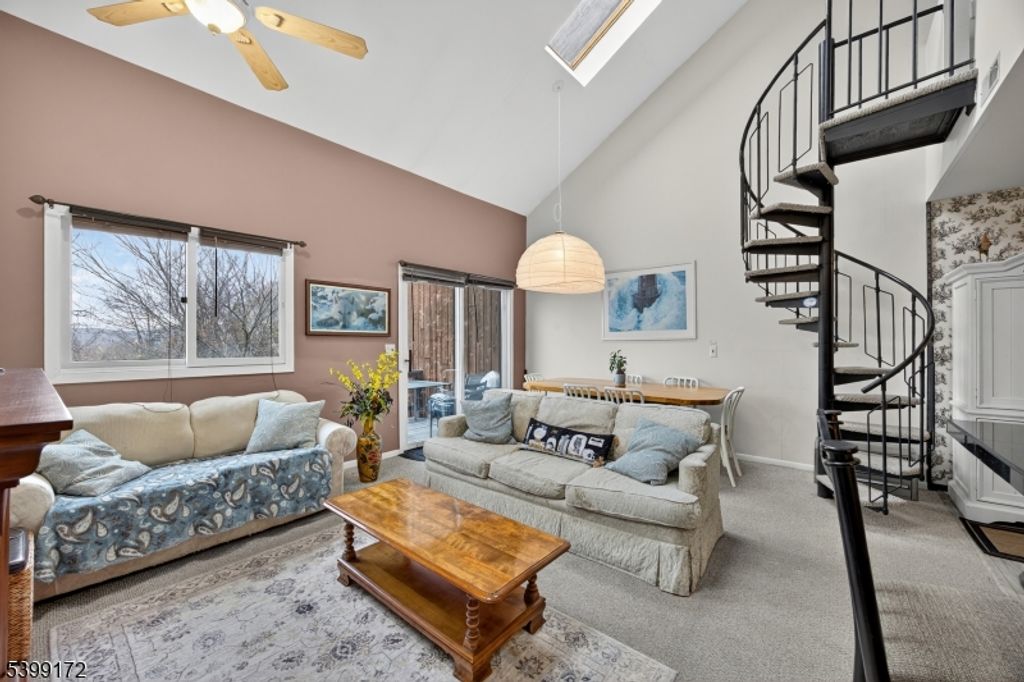 2 Sunrise Dr 6 6, Vernon Twp., NJ 07462