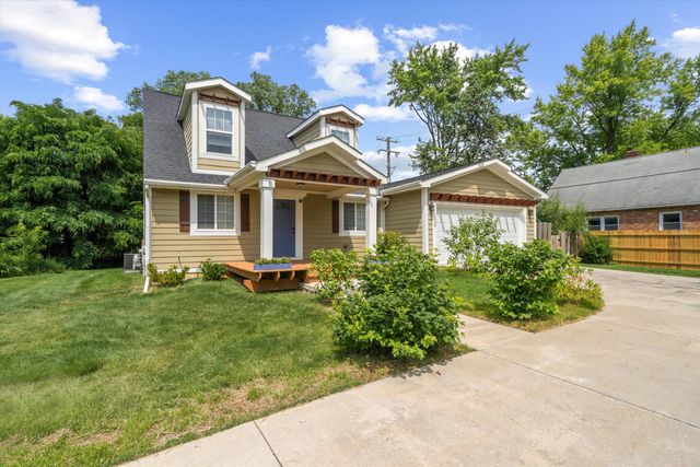 1 Maple Village Court, Ann Arbor, MI 48103
