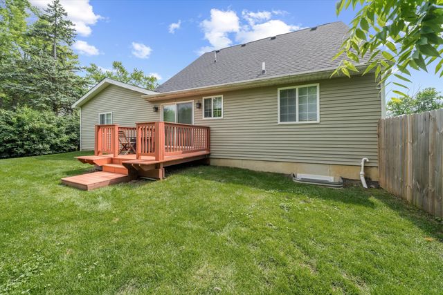 1 Maple Village Court, Ann Arbor, MI 48103
