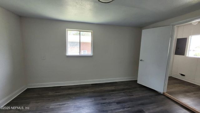 5538 SANTA MONICA Boulevard S, Jacksonville, FL 32207