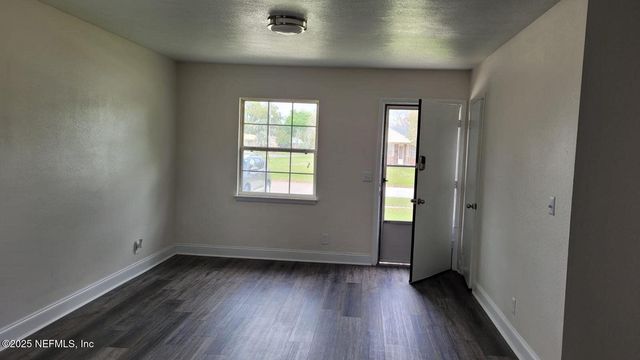 5538 SANTA MONICA Boulevard S, Jacksonville, FL 32207