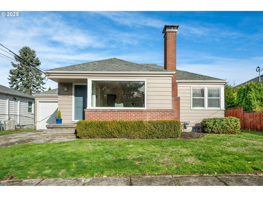 5533 Ne COUCH St, Portland, OR 97213