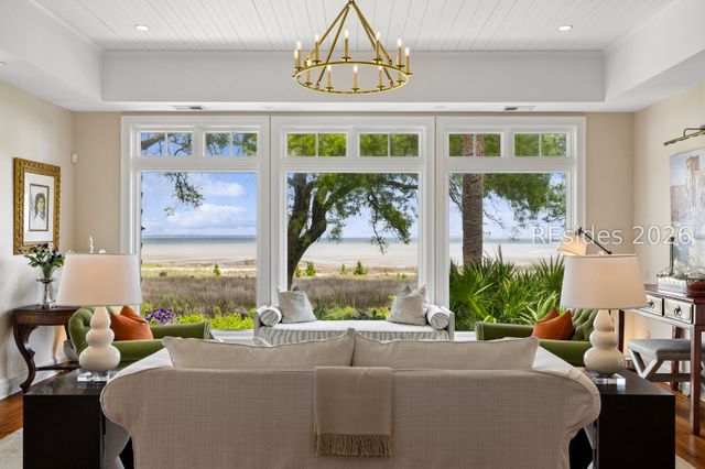 10 Herring Gull Ln, Hilton Head Island, SC 29926