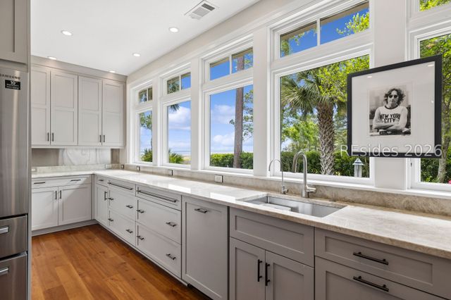 10 Herring Gull Ln, Hilton Head Island, SC 29926