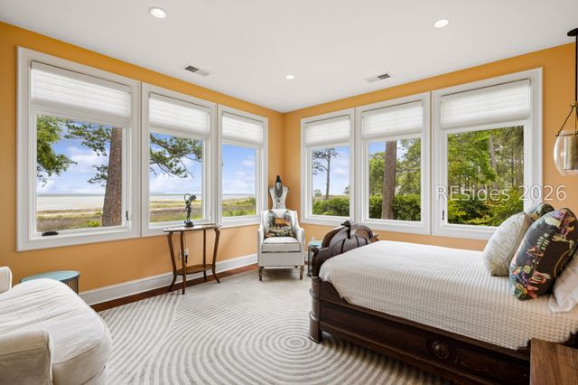 10 Herring Gull Ln, Hilton Head Island, SC 29926
