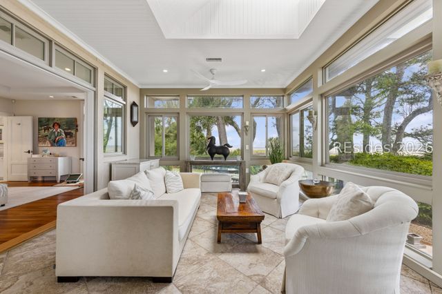 10 Herring Gull Ln, Hilton Head Island, SC 29926