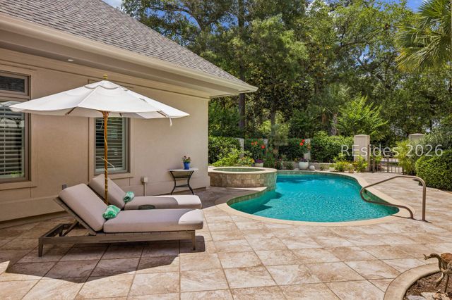 10 Herring Gull Ln, Hilton Head Island, SC 29926