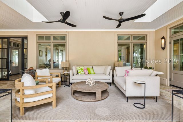 10 Herring Gull Ln, Hilton Head Island, SC 29926