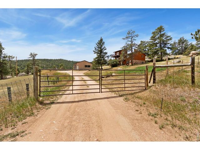 569 Gordon Ct, Livermore, CO 80536
