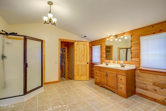 255 Bank Drive, Fall Branch, TN 37656