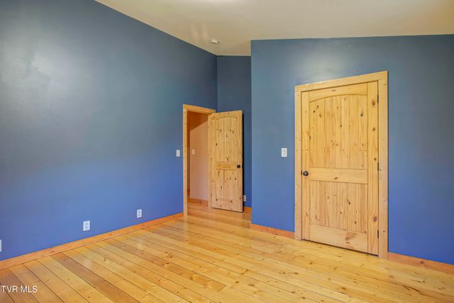 255 Bank Drive, Fall Branch, TN 37656