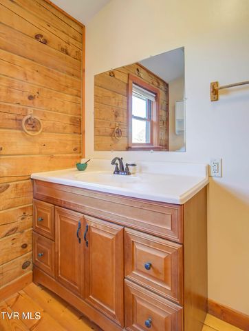 255 Bank Drive, Fall Branch, TN 37656