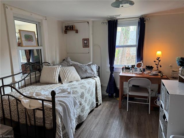 3259 Stockton Street, Winston-salem, NC 27127