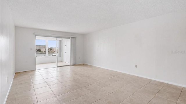 5925 SHORE BOULEVARD S 302, Gulfport, FL 33707