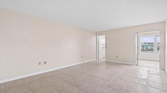 5925 SHORE BOULEVARD S 302, Gulfport, FL 33707