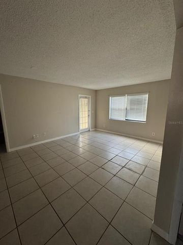 2416 SE GARDEN Terrace 203, Port St. Lucie, FL 34952