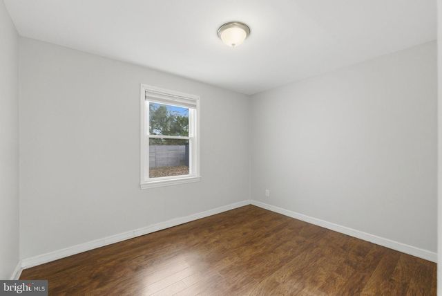 5402 S 12TH ST S, Arlington, VA 22204