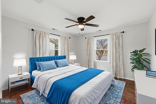 5402 S 12TH ST S, Arlington, VA 22204