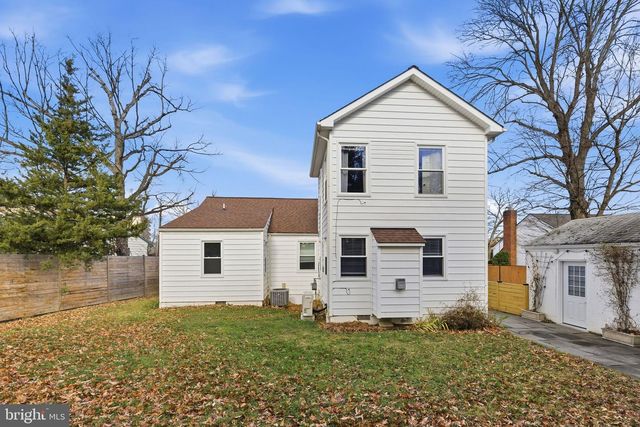 5402 S 12TH ST S, Arlington, VA 22204