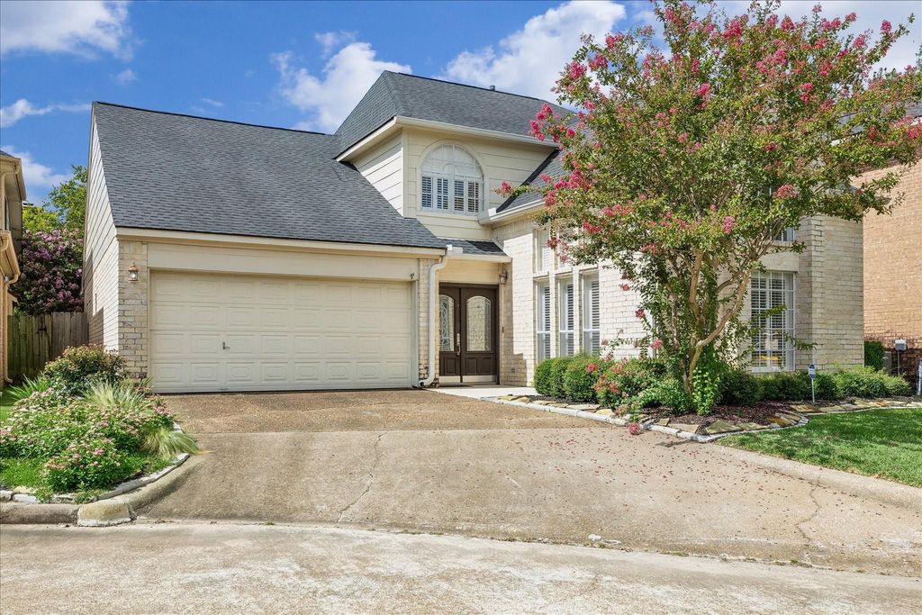 14611 Rio Pinar Circle, Houston, TX 77095