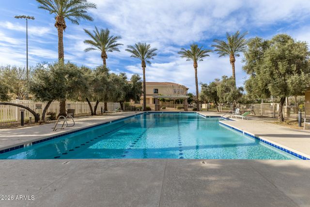 3090 E ORCHID Lane, Gilbert, AZ 85296