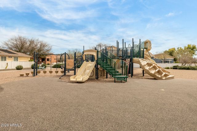 3090 E ORCHID Lane, Gilbert, AZ 85296