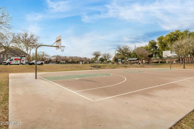 3090 E ORCHID Lane, Gilbert, AZ 85296