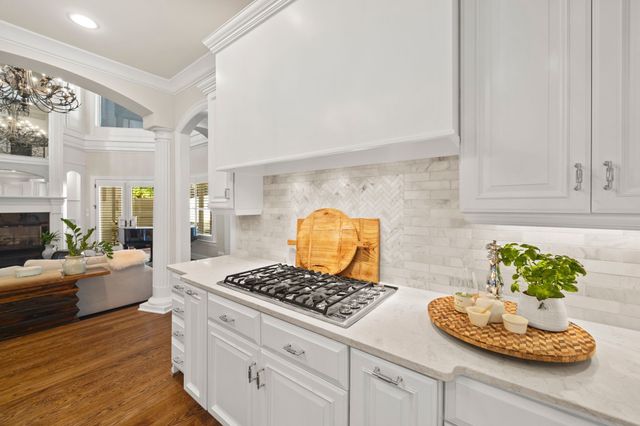 937 Travelers Ct, Nashville, TN 37220