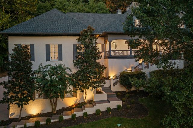 937 Travelers Ct, Nashville, TN 37220