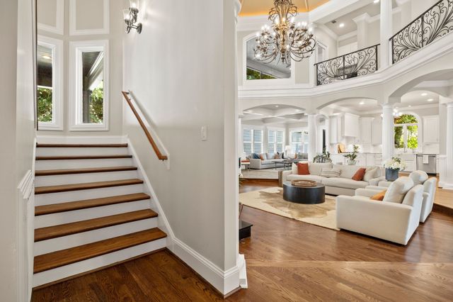 937 Travelers Ct, Nashville, TN 37220