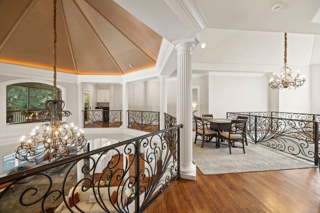 937 Travelers Ct, Nashville, TN 37220