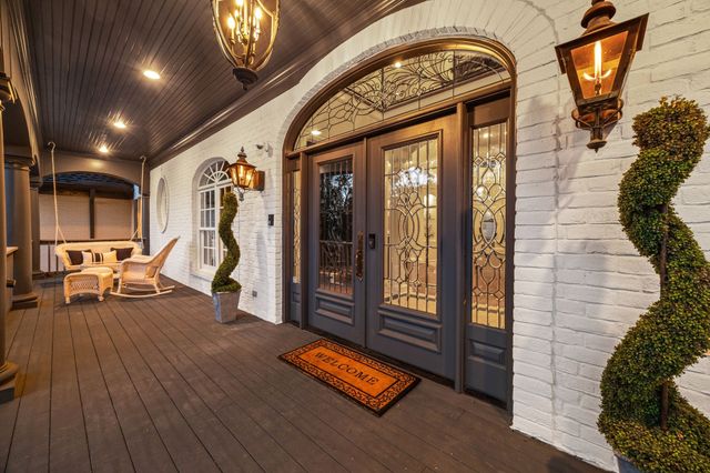 937 Travelers Ct, Nashville, TN 37220